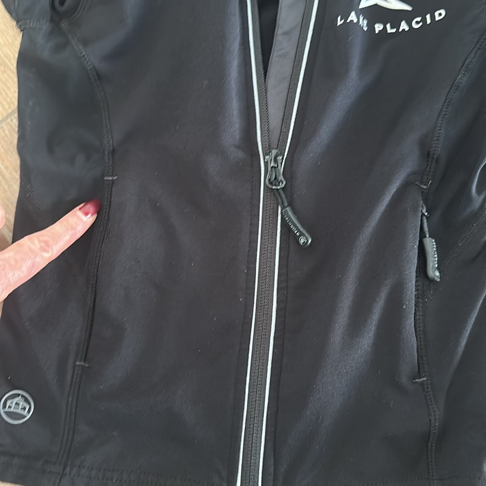 Stormtech Performance jacket. Size YS/JP. Color black. - Picture 6 of 6